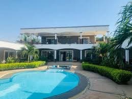 Villa de standing aux Almadies